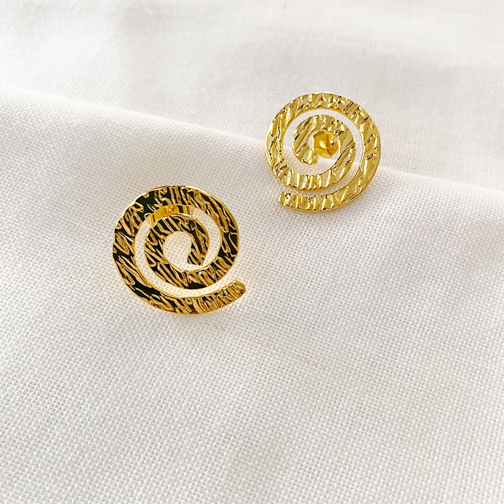 A123 ARETES ESPIRAL DORADO