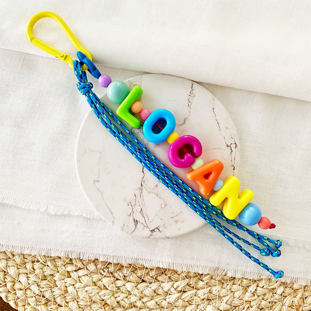 LL037 LLAVERO BIG LETTER