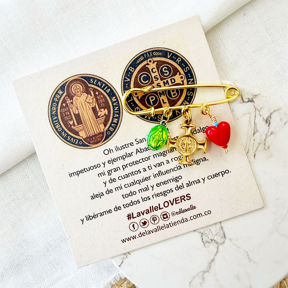 PIN020D PIN GANCHO CRUZ DE SAN BENITO 1